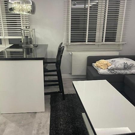 Apartament Poniatowa Διαμέρισμα Εξωτερικό φωτογραφία