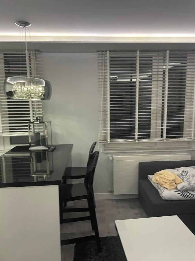 Apartament Poniatowa Διαμέρισμα Εξωτερικό φωτογραφία